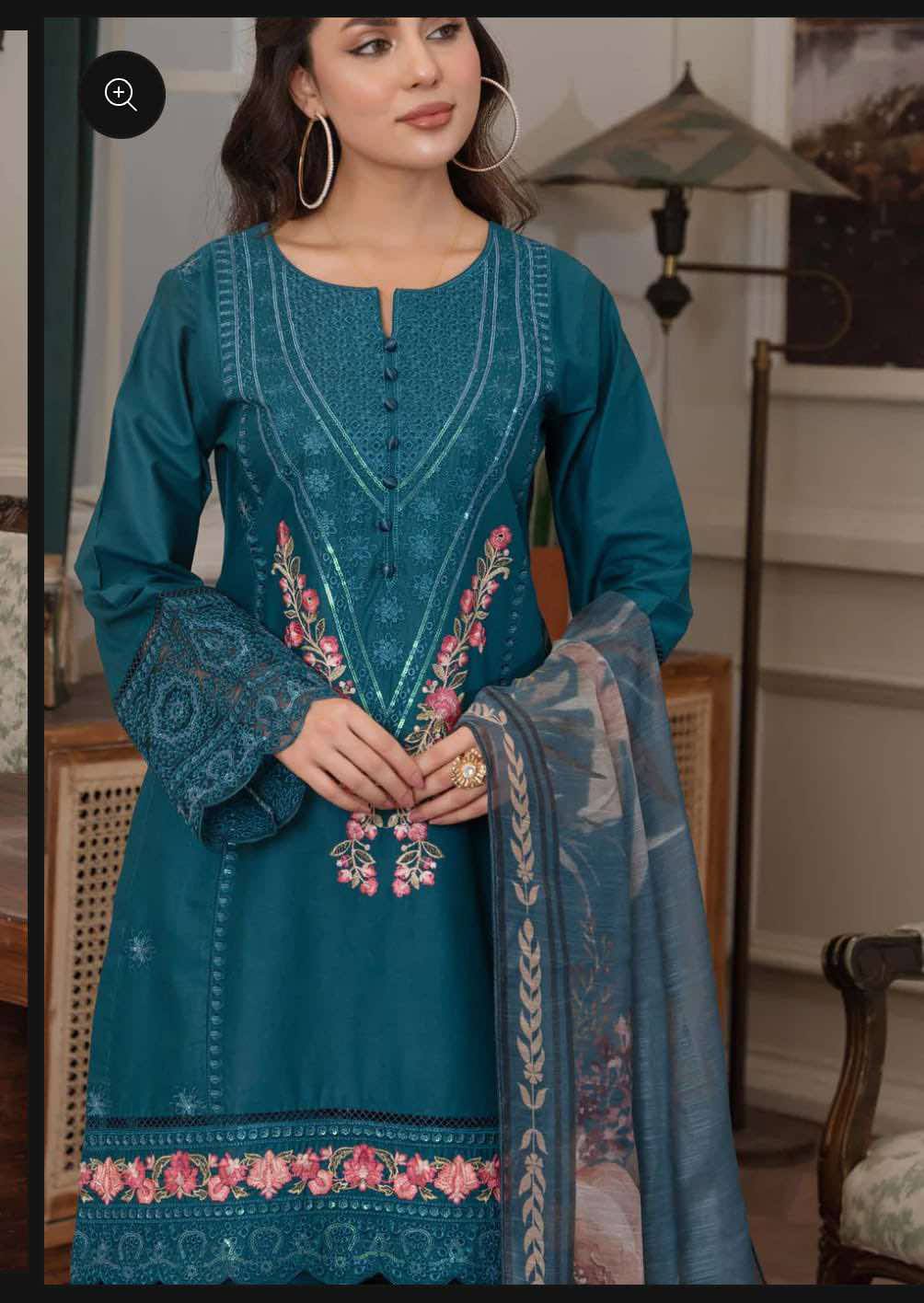Salwar Kamiz Embroidered work